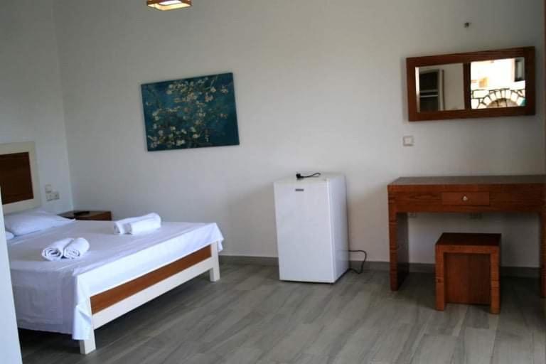 Spyridoula'S Guest House Химара Экстерьер фото