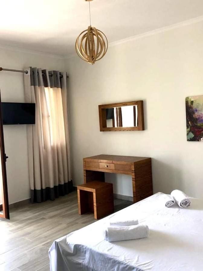 Spyridoula'S Guest House Химара Экстерьер фото