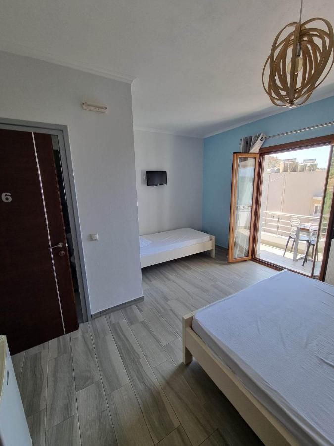 Spyridoula'S Guest House Химара Экстерьер фото