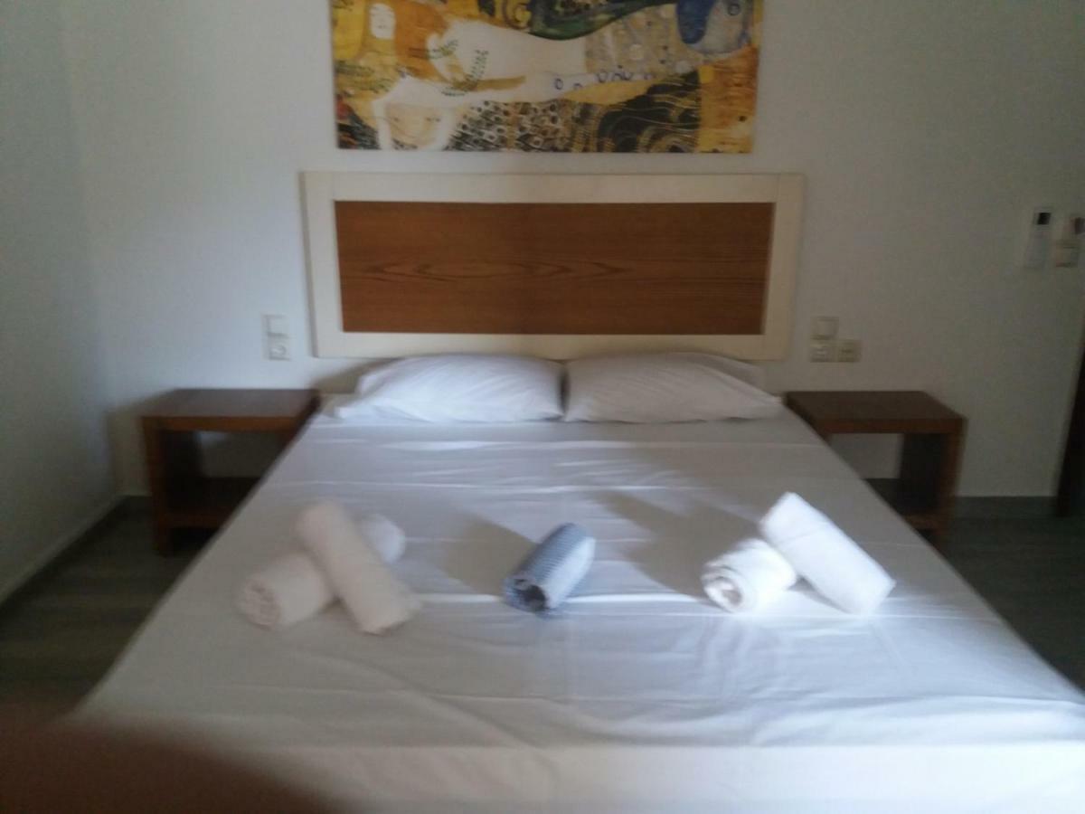 Spyridoula'S Guest House Химара Экстерьер фото